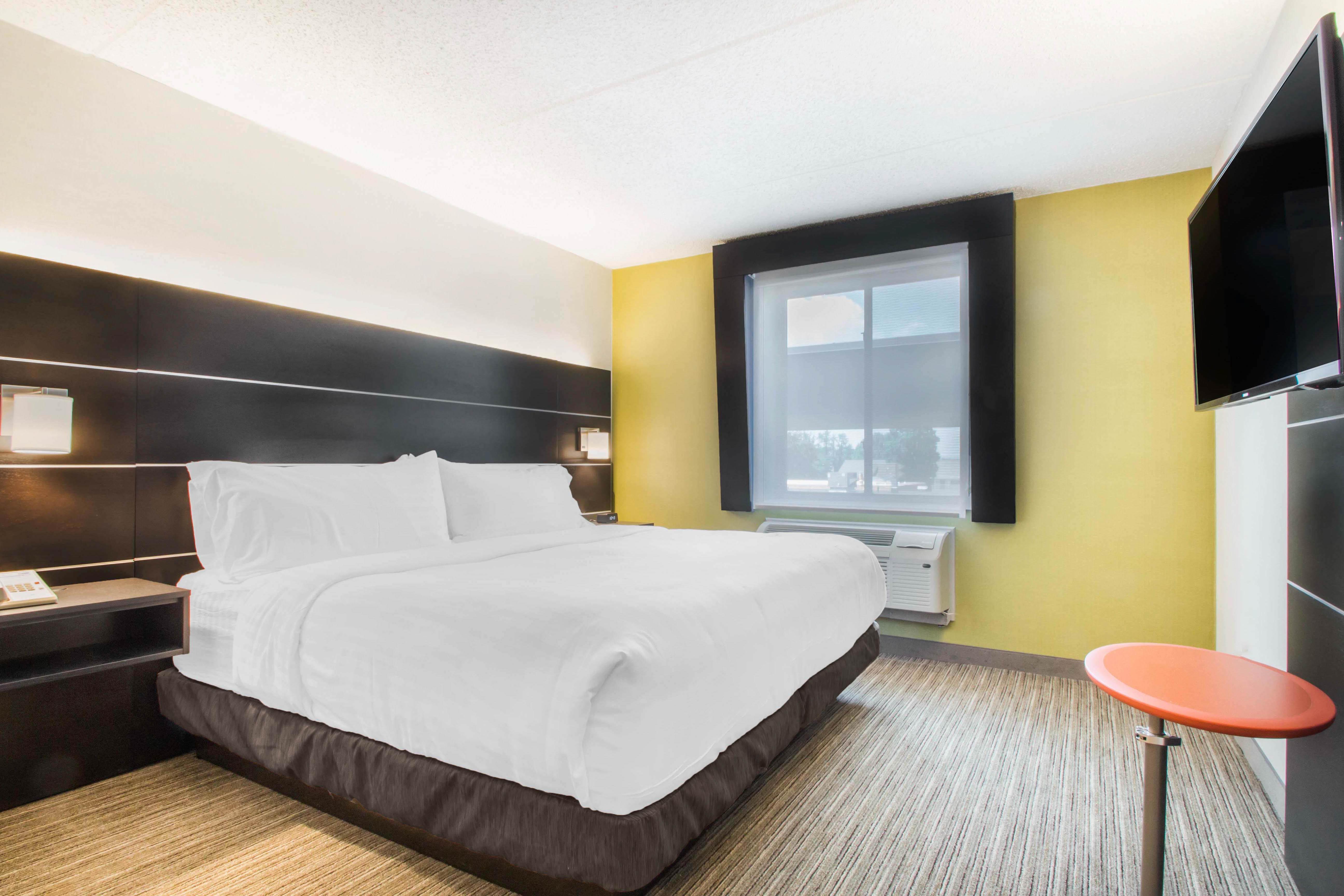 Holiday Inn Express & Suites - Albany Airport - Wolf Road By Ihg Exterior foto